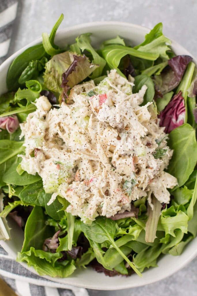 Greek yogurt chicken salad - a delicious healthy chicken salad recipe!