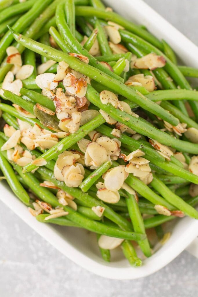 Healthy Green Beans Almondine - a healthy christmas side dish