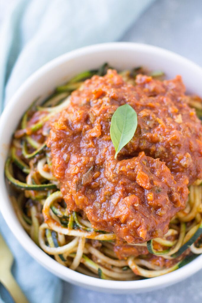 healthy bolognese - a slow cooker dinner recipe